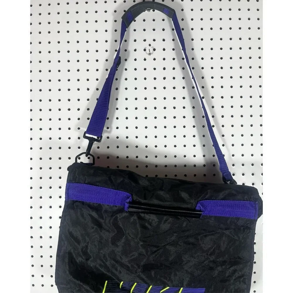 Vintage Nike messenger bag